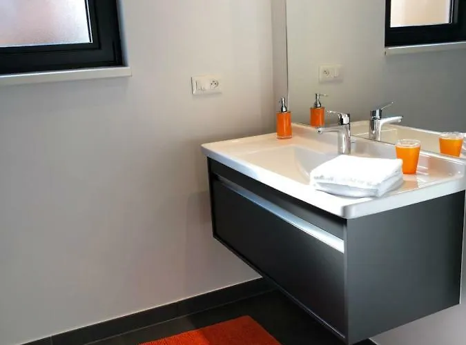 Du Renard Апартаменты *